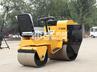 忽冷忽熱，小型壓路機(jī)使用還需要注意一下幾點(diǎn)！